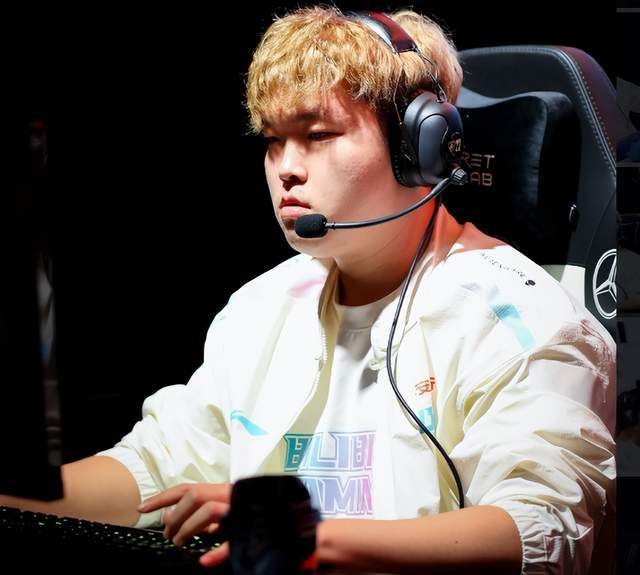 帮助球队稳 帮助球队稳