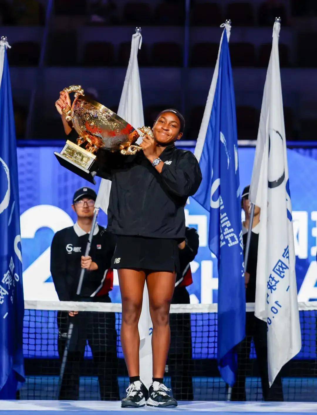 乔治完全有 乔治完全有